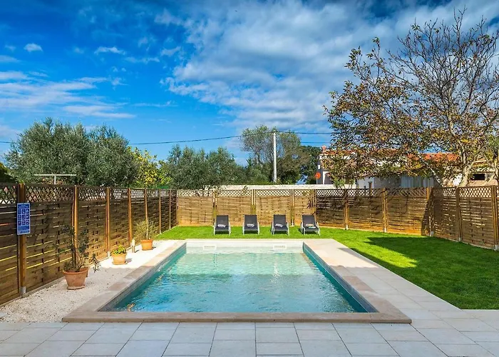 펜션 Casa Martini 풀라