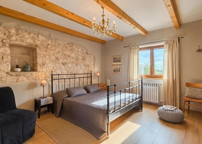 Casa Martini * 풀라