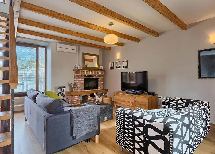 펜션 Casa Martini 풀라